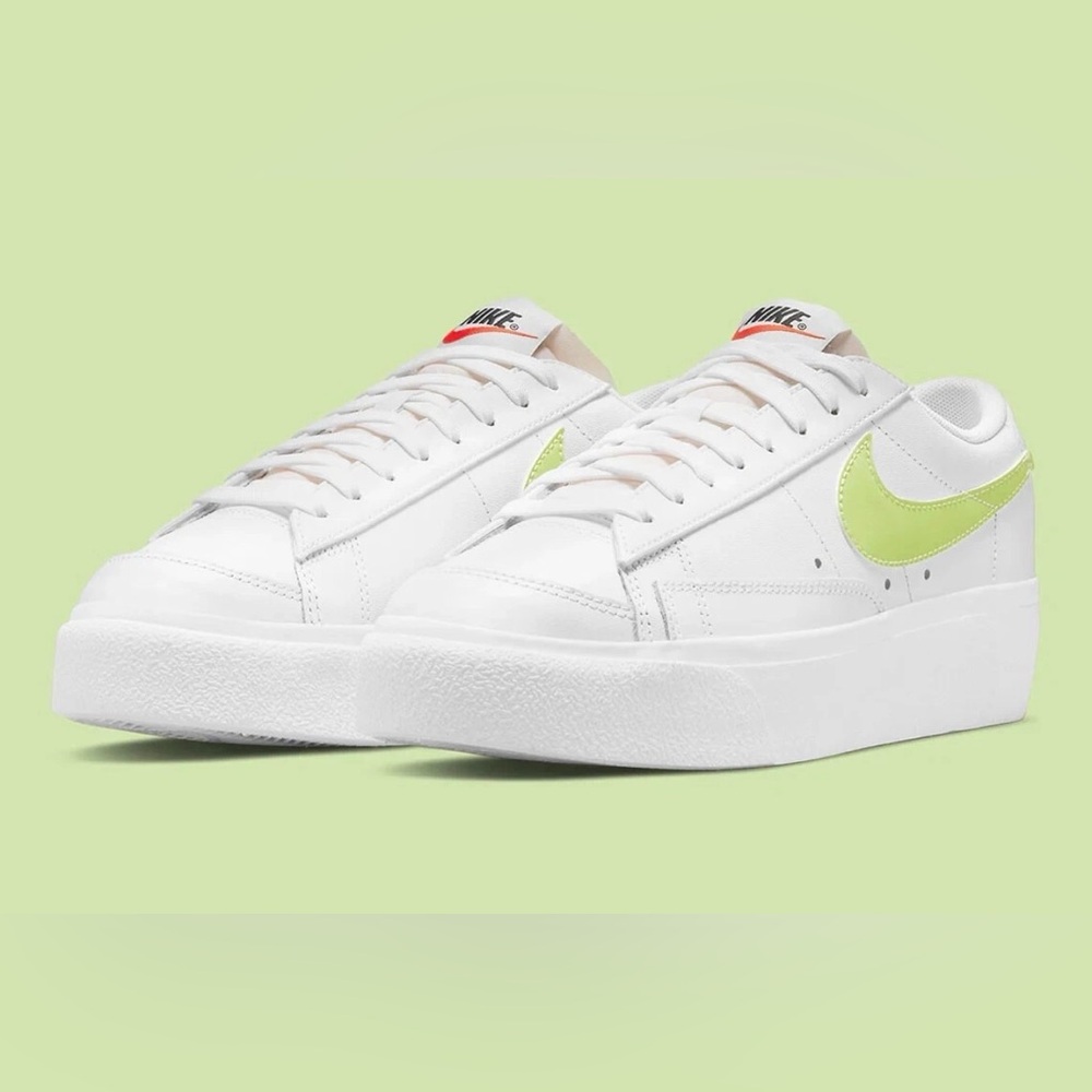 Nike Women's blazer low platform Sneakers size 11.5